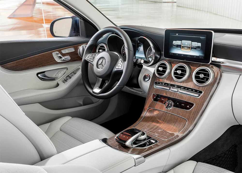 Interior Del Mercedes Clase C