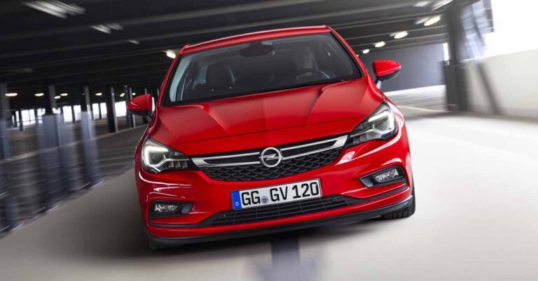opel astra 2016