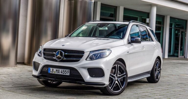 Mercedes-Benz GLE 450 AMG 09