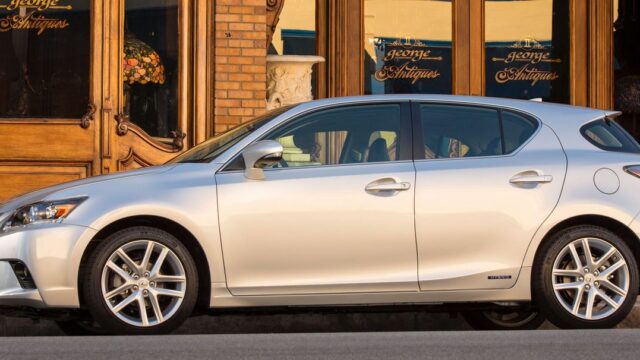 Lexus Ct200H