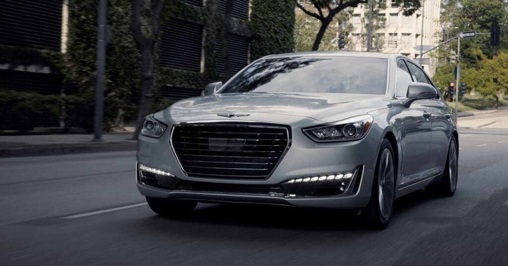 Genesis G90
