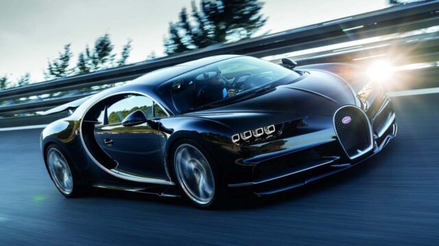 Bugatti Chiron 2016
