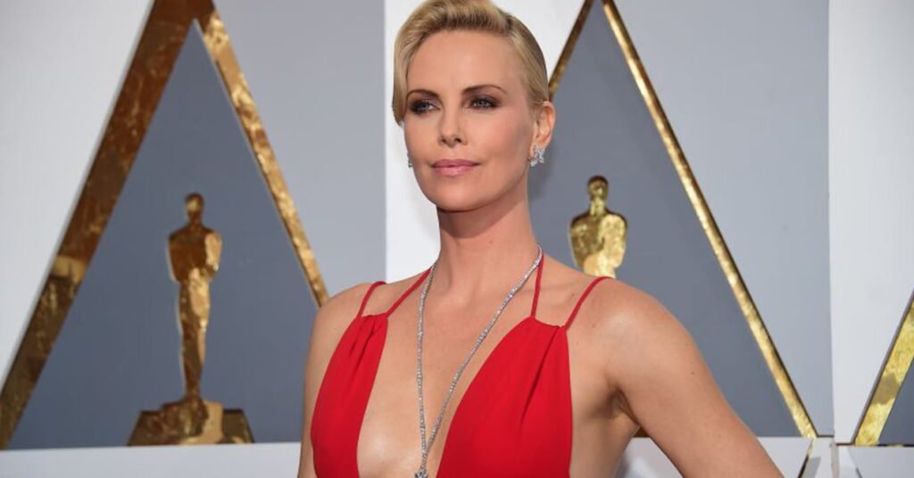 Charlize Theron A Todo Gas 8