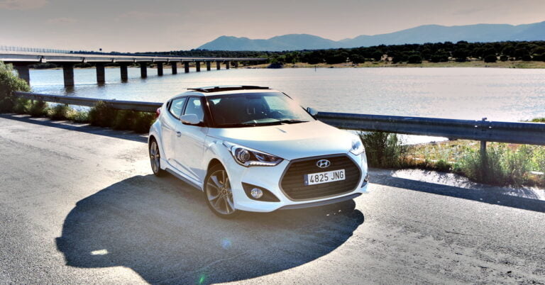 Hyundai Veloster Turbo