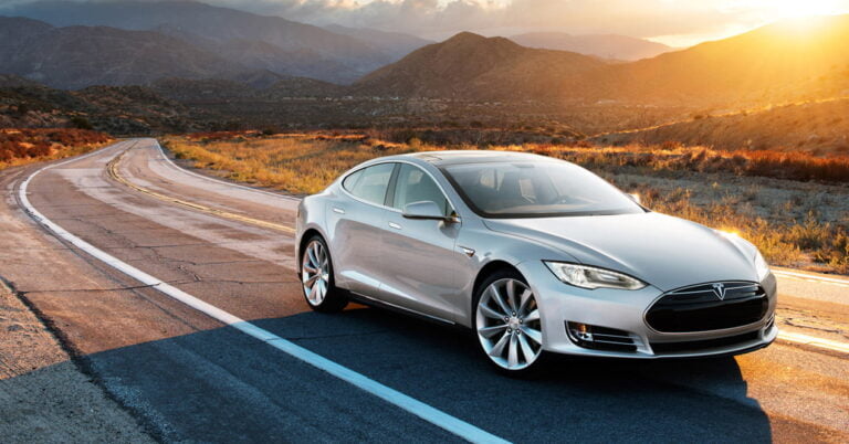 tesla model s frontal