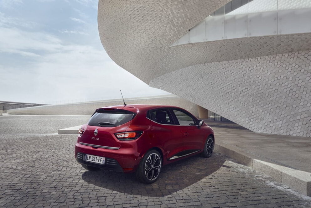 Restyling Renault Clio 2016 Trasera
