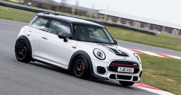 mini john cooper works challenge