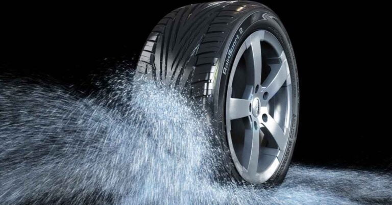neumatico agua