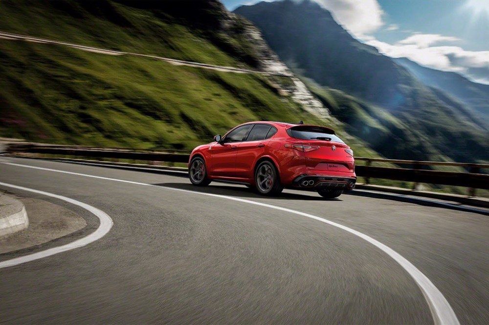 Alfa Romeo Stelvio Quadrifoglio Verde