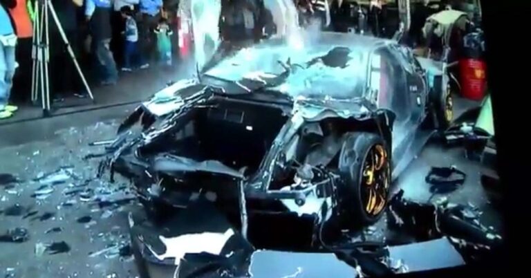 lamborghini murcielago destrozado