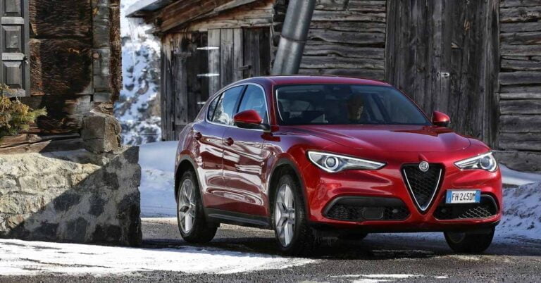 alfa romeo stelvio suv