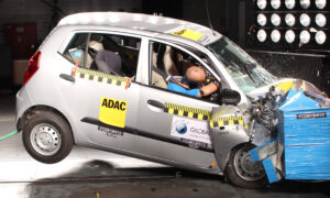 Hyundai i10 crash test