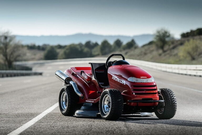 Honda Mean Mower 2018