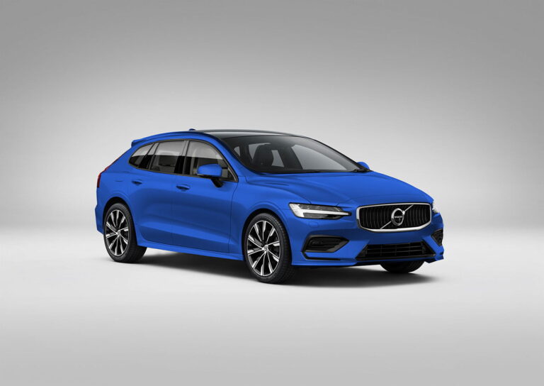 Volvo v40 2019