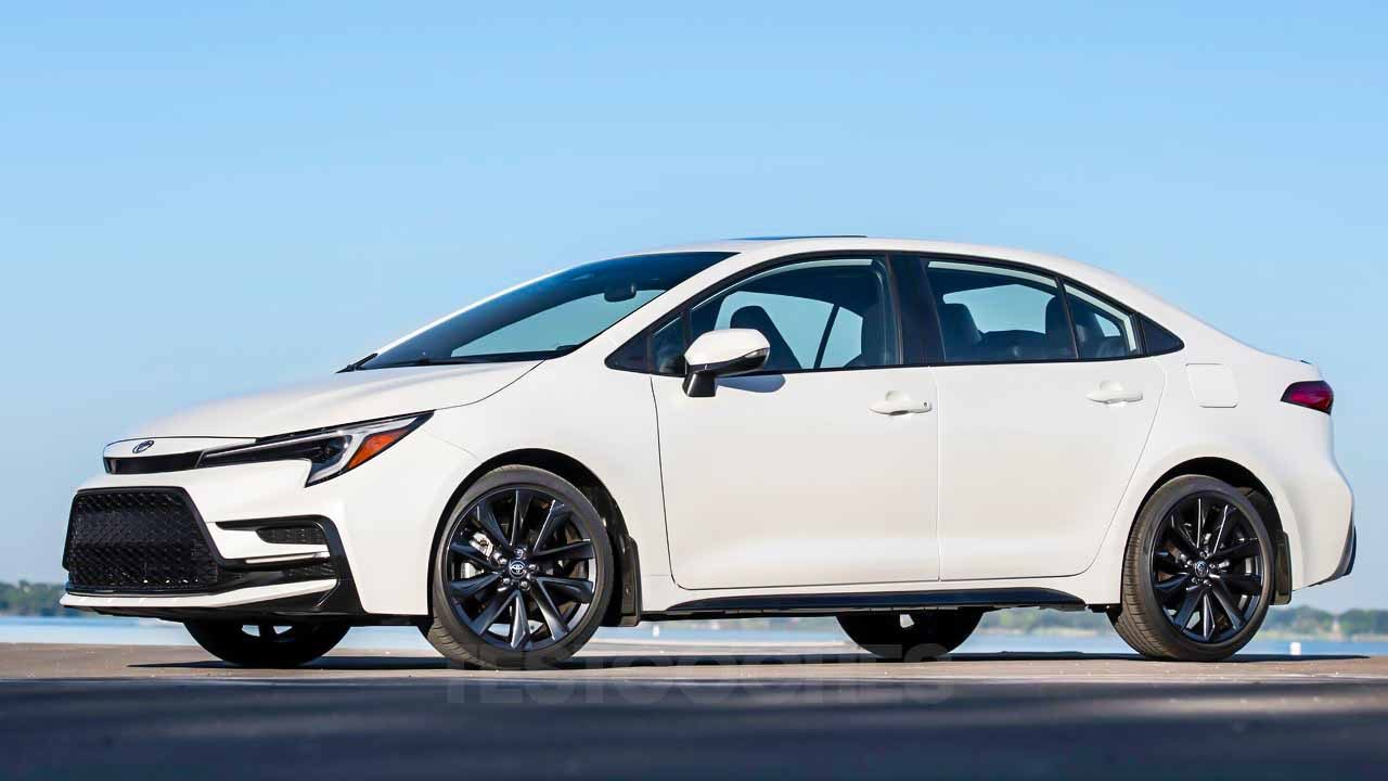 toyota corolla sedan