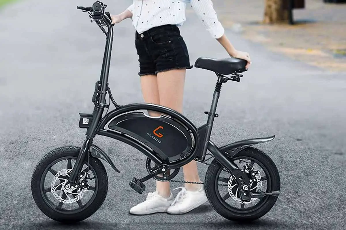 Esta mini ebike es barata, plegable y tiene 45 km de autonomía además de doble asiento