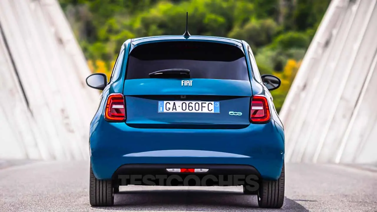 El 500e se ha vuelto un problema para FIAT, que busca convertirlo en ‘mild hybrid’