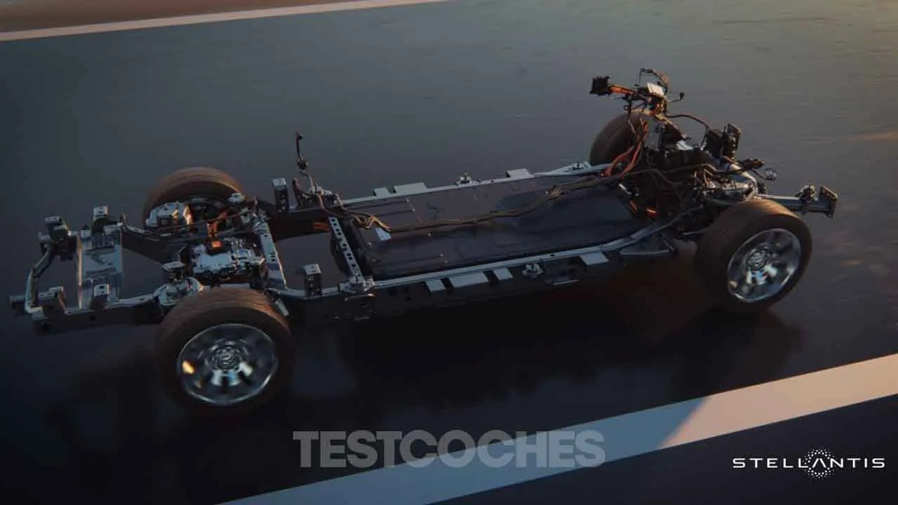 Más de 1.100 km de autonomía con la última tecnología de Stellantis, la plataforma STLA Frame